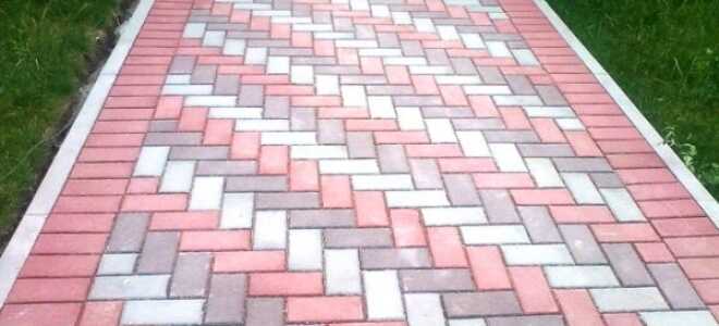 Тротуарная плитка при обустройстве дорожек на даче