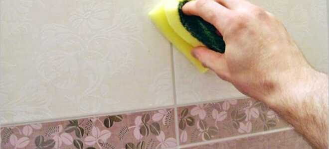 Очищаем кафельную плитку от клеевого раствора правильно
