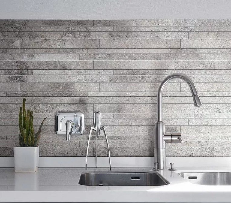 Фартук из керамогранита в интерьере7