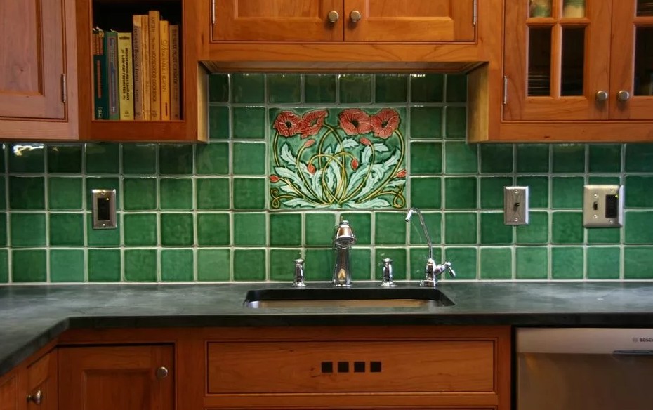 Фартук на кухню из Зеленой плитки3