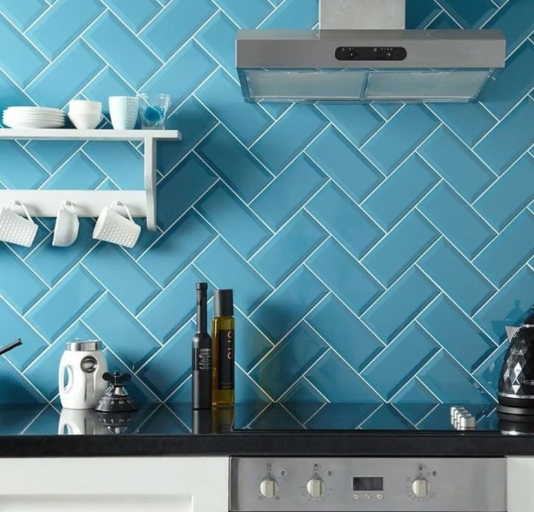 Плитка ёлочкой на фартук3