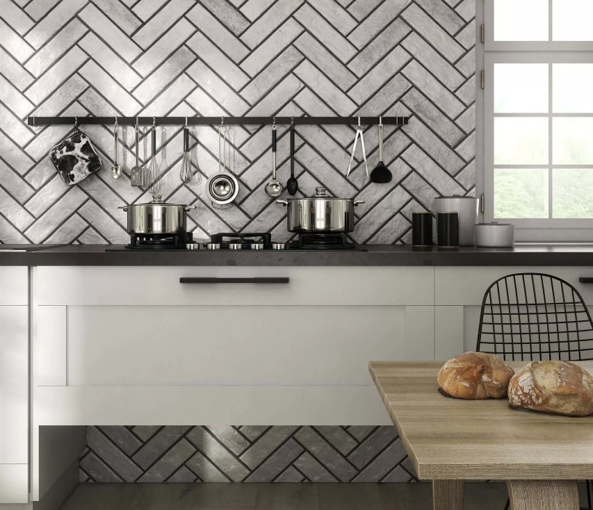 Плитка ёлочкой на фартук6