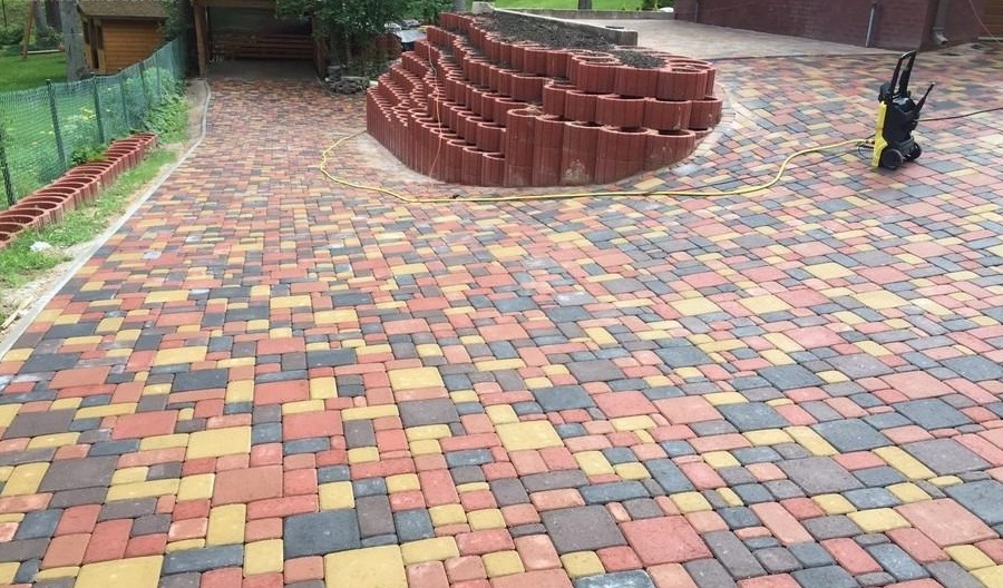 civil-work-civil-work-road-tile-paving-9110915-800