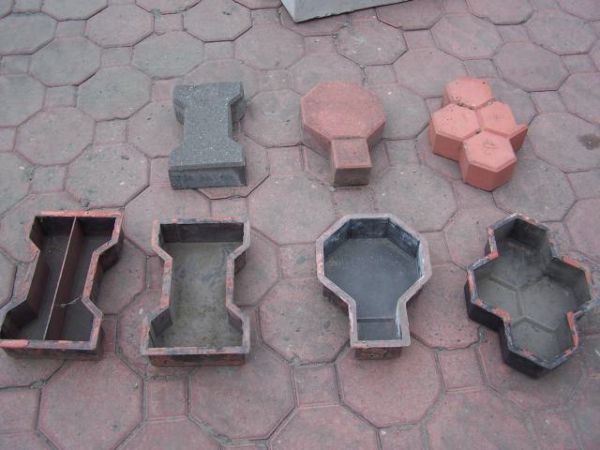 Формы для отливки тротуарной плитки