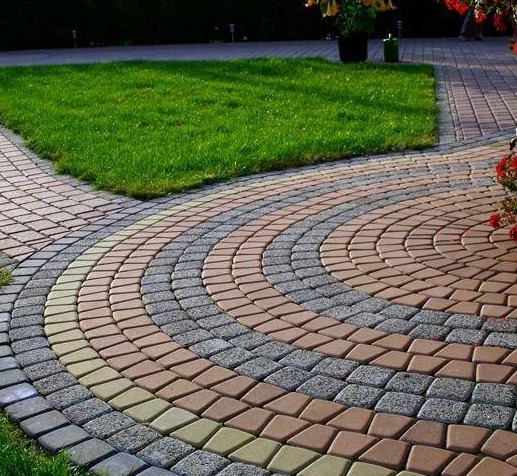 Тротуарная плитка: различные варианты укладки