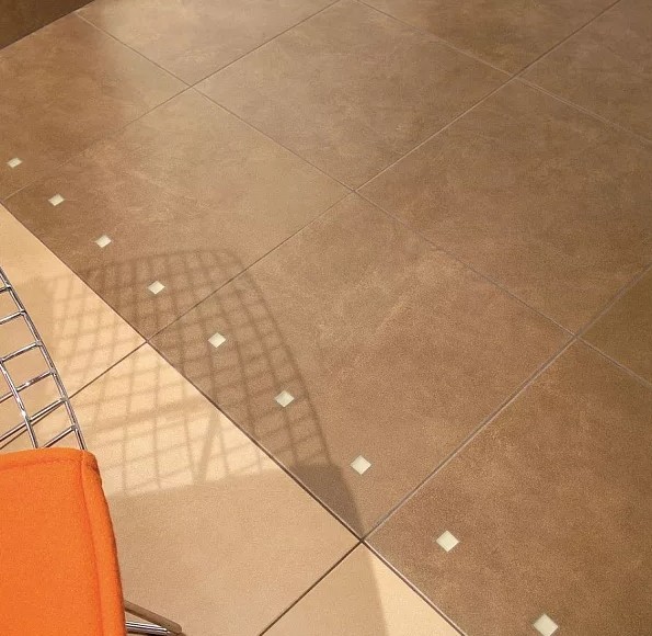 Укладка плитки на стяжку: пошаговая инструкция Укладка плитки на стяжку: пошаговая инструкция